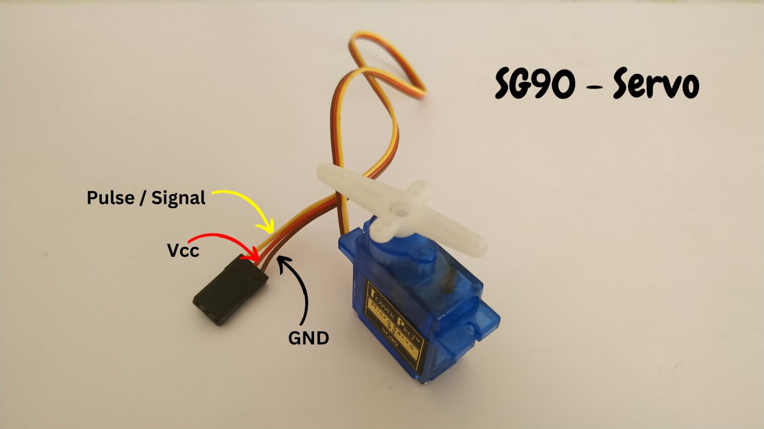How to Control Servo Motor Using Raspberry Pi Pico - MyEngineeringStuffs
